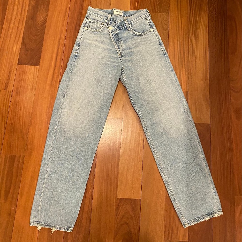 light wash cross-over straight leg jean